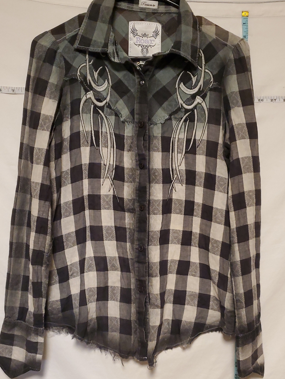 Roar Plaid Button Shirt Black Gray Embroidered Med Goth Western Rockabilly